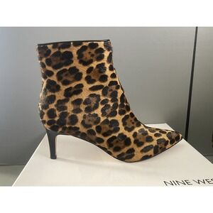 Nine West Boots Womens Size 9.5 Leopard SHEEBAP5 Kitten Heel Ankle Booties
